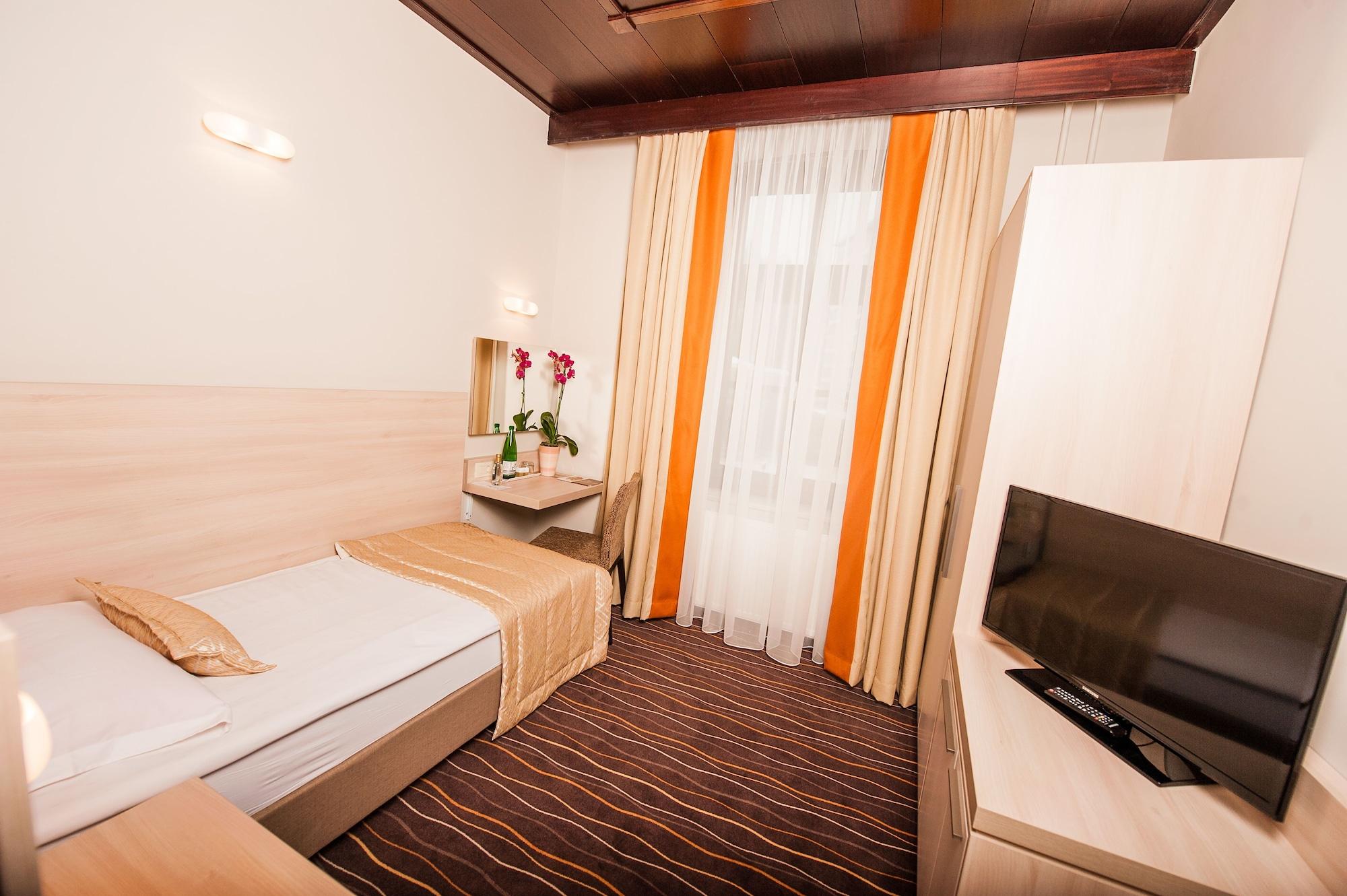 Hotel Zagreb - Health & Beauty Rogaška Slatina Екстериор снимка