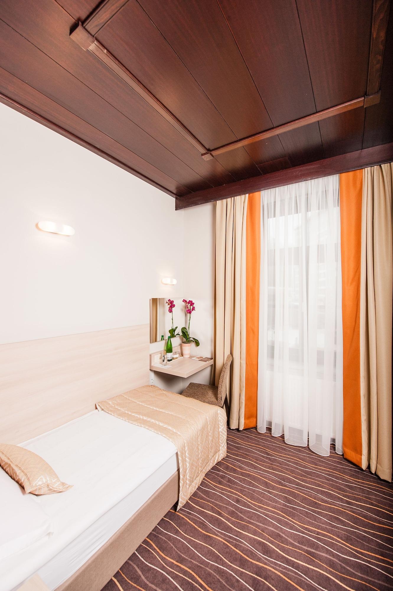 Hotel Zagreb - Health & Beauty Rogaška Slatina Екстериор снимка