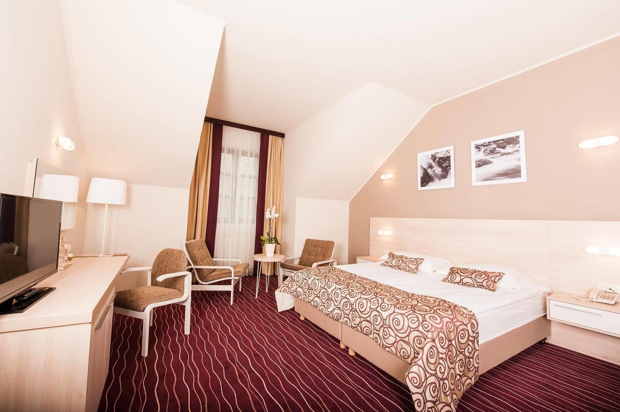 Hotel Zagreb - Health & Beauty Rogaška Slatina Екстериор снимка
